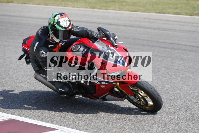 /Archiv-2025/49 26.08.2025 Cornu Master School ADR/blau-bleu/6